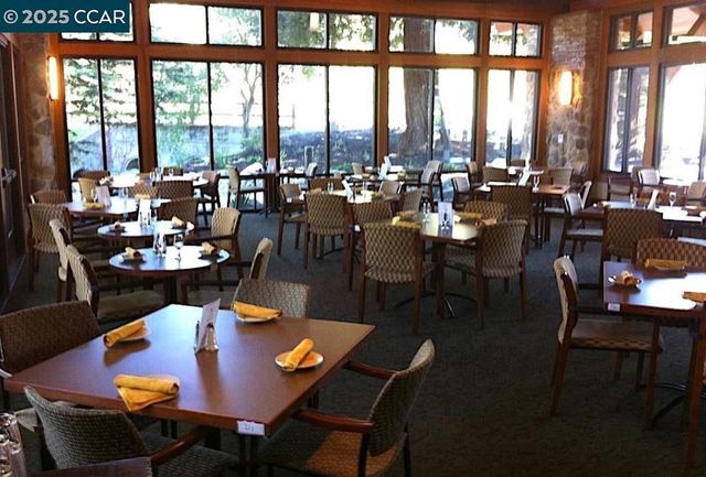 1832 Golden Rain Rd 6, Walnut Creek, CA 94595