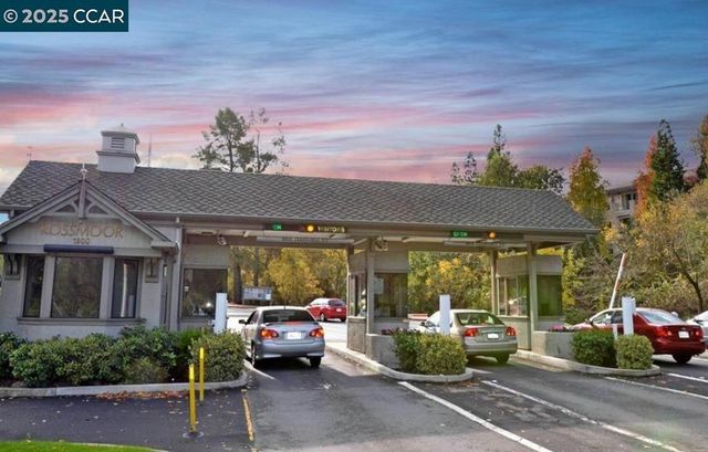 1832 Golden Rain Rd 6, Walnut Creek, CA 94595