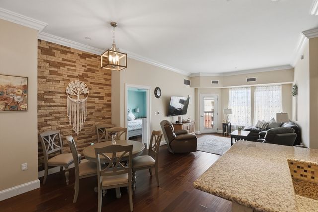 36 Village Rd 714, Middleton, MA 01949