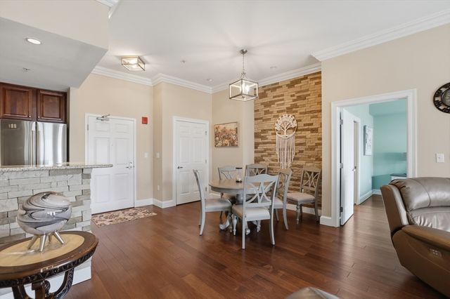 36 Village Rd 714, Middleton, MA 01949