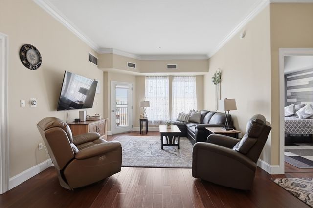 36 Village Rd 714, Middleton, MA 01949