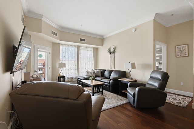 36 Village Rd 714, Middleton, MA 01949
