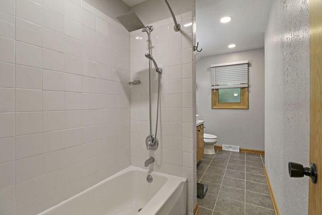 3456 N Wisconsin STREET, Racine, WI 53402