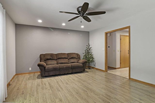 3456 N Wisconsin STREET, Racine, WI 53402