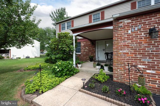 1967 LAFAYETTE RD, Lansdale, PA 19446