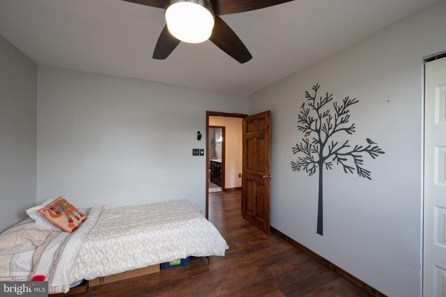 1967 LAFAYETTE RD, Lansdale, PA 19446