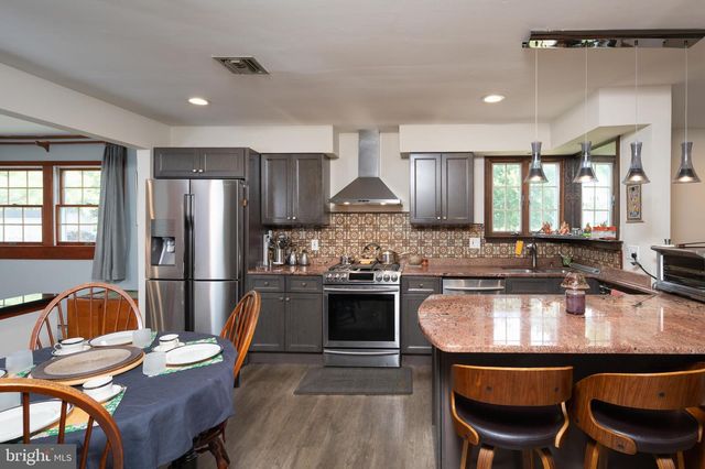 1967 LAFAYETTE RD, Lansdale, PA 19446