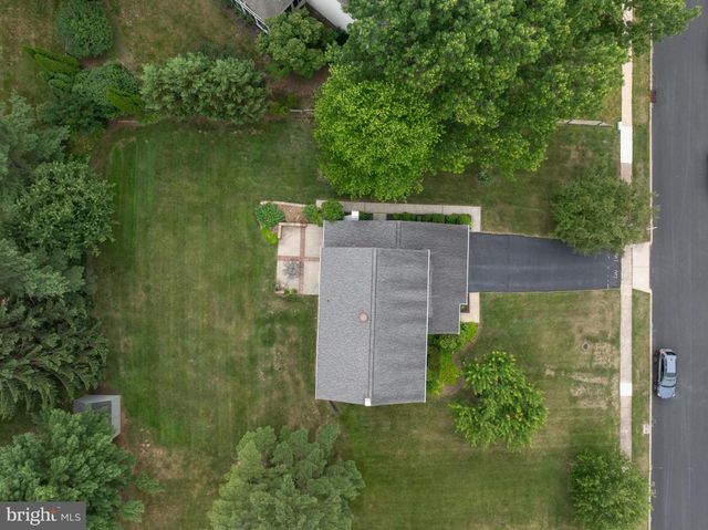 1967 LAFAYETTE RD, Lansdale, PA 19446