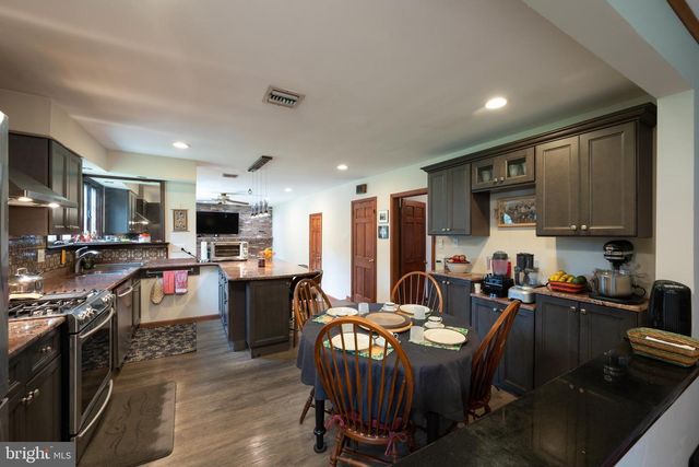 1967 LAFAYETTE RD, Lansdale, PA 19446