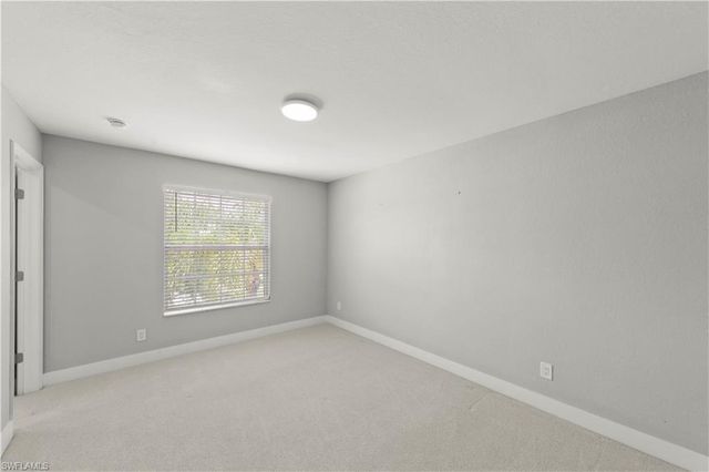 2859 Blossom CT, Naples, FL 34120