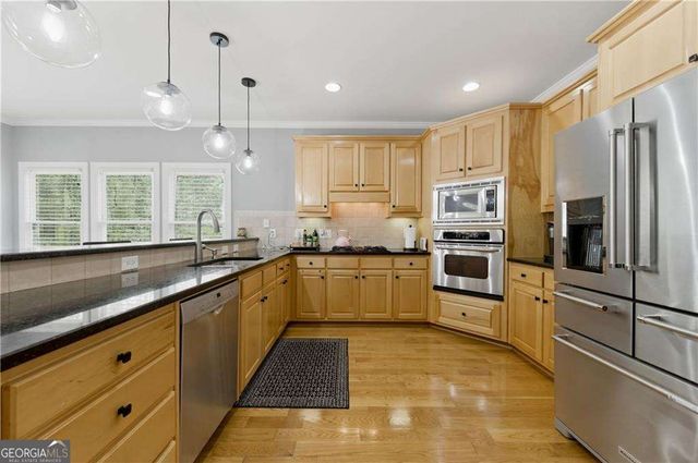 2981 Cadbury Trail, Snellville, GA 30039