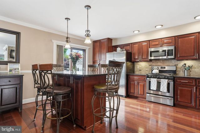 232 GREENDALE RD, Philadelphia, PA 19154