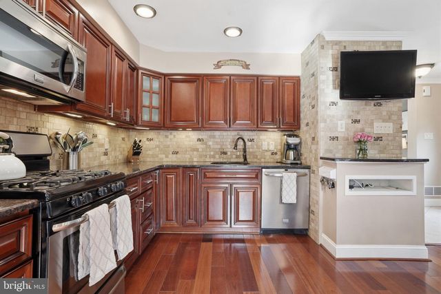 232 GREENDALE RD, Philadelphia, PA 19154