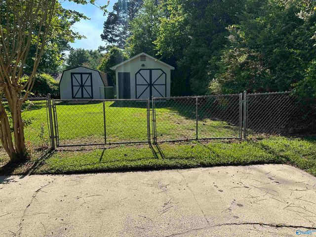 2376 Powell Street, Southside, AL 35907