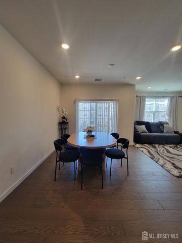 231 Lorhan Drive, Piscataway, NJ 08854