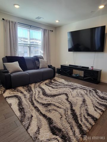 231 Lorhan Drive, Piscataway, NJ 08854