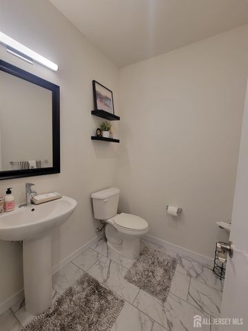 231 Lorhan Drive, Piscataway, NJ 08854