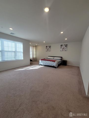 231 Lorhan Drive, Piscataway, NJ 08854