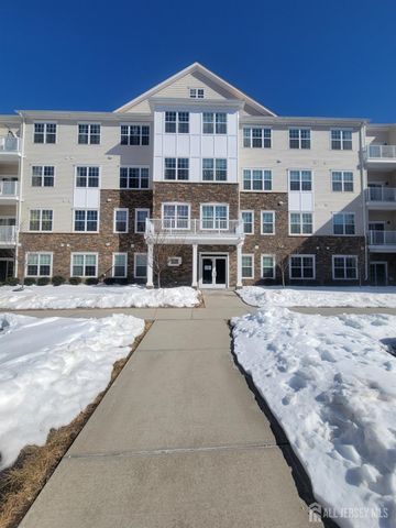 231 Lorhan Drive, Piscataway, NJ 08854