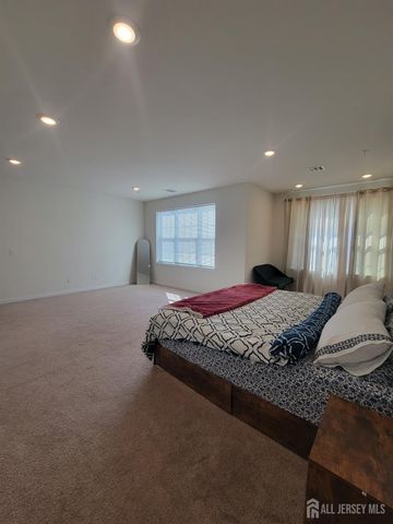 231 Lorhan Drive, Piscataway, NJ 08854