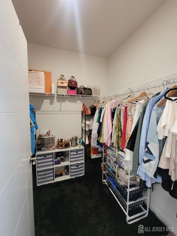 231 Lorhan Drive, Piscataway, NJ 08854