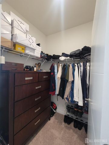 231 Lorhan Drive, Piscataway, NJ 08854