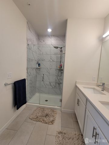 231 Lorhan Drive, Piscataway, NJ 08854