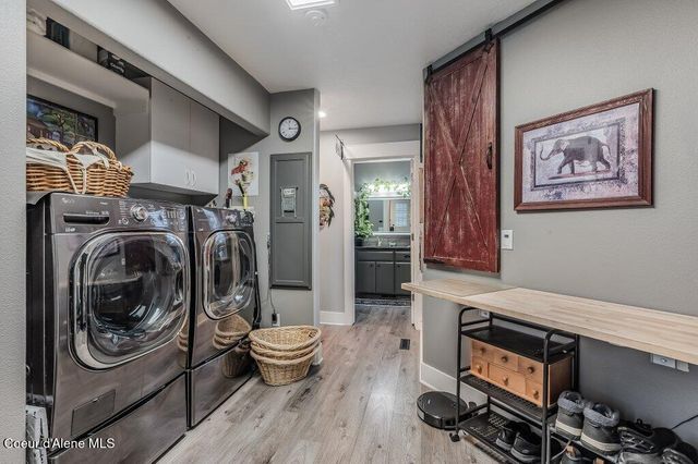 7082 E POLELINE AVE, Post Falls, ID 83854