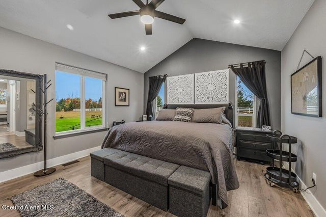 7082 E POLELINE AVE, Post Falls, ID 83854