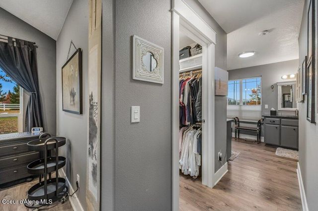 7082 E POLELINE AVE, Post Falls, ID 83854