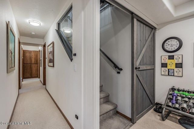 7082 E POLELINE AVE, Post Falls, ID 83854