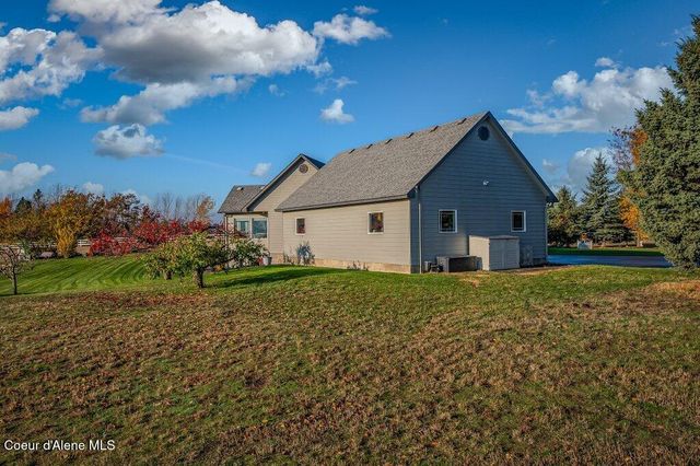 7082 E POLELINE AVE, Post Falls, ID 83854