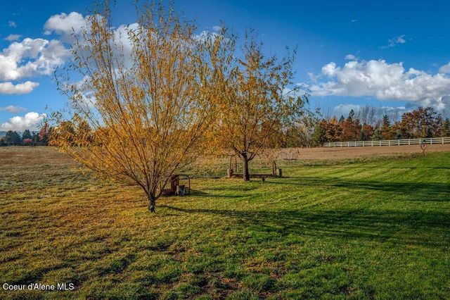 7082 E POLELINE AVE, Post Falls, ID 83854