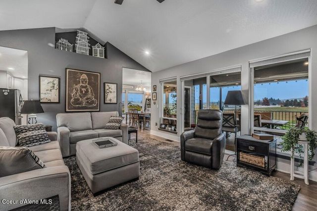 7082 E POLELINE AVE, Post Falls, ID 83854