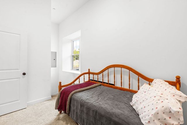 50 Frankfort St 15, Fitchburg, MA 01420