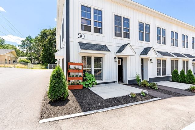 50 Frankfort St 15, Fitchburg, MA 01420