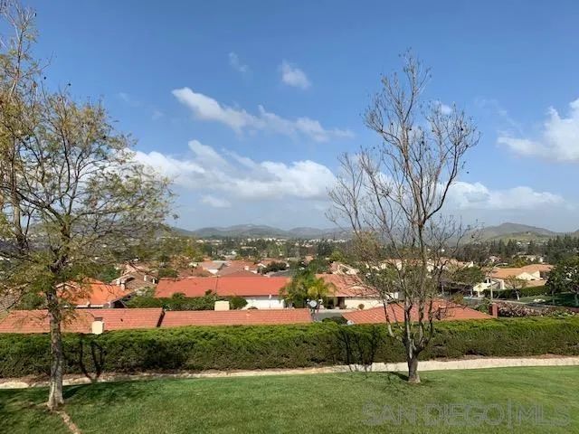 17309 Plaza Maria, San Diego, CA 92128