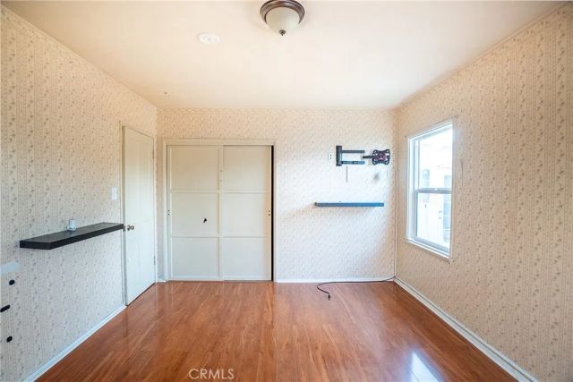 12821 Osborne, Pacoima, CA 91331