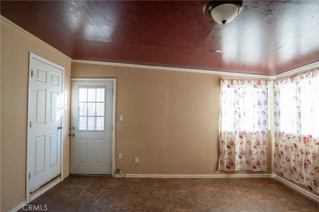12821 Osborne, Pacoima, CA 91331