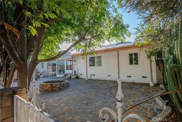 12821 Osborne, Pacoima, CA 91331