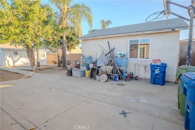 12821 Osborne, Pacoima, CA 91331