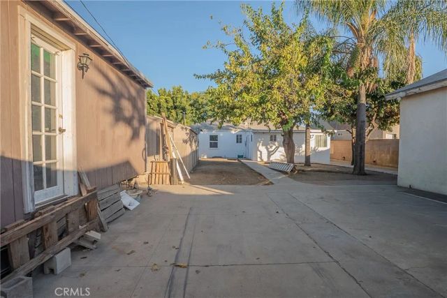 12821 Osborne, Pacoima, CA 91331