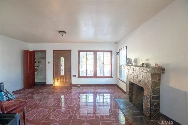 12821 Osborne, Pacoima, CA 91331