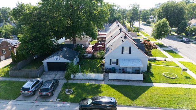 21501 Carlysle Street, Dearborn, MI 48124