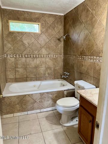 104 Columbia Street, Hattiesburg, MS 39401