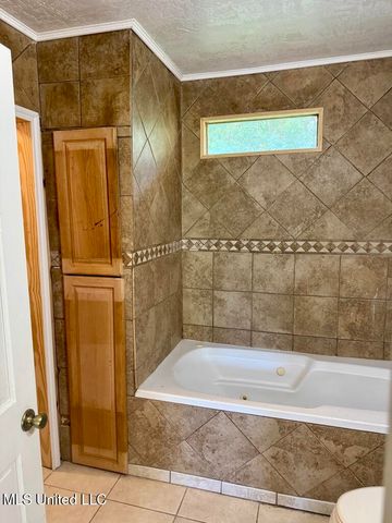 104 Columbia Street, Hattiesburg, MS 39401