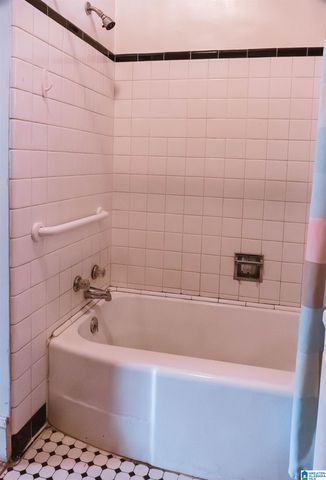 304 CEDAR STREET, Talladega, AL 35160