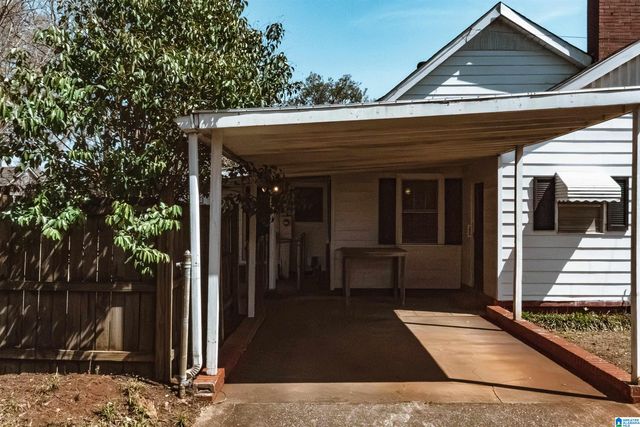 304 CEDAR STREET, Talladega, AL 35160