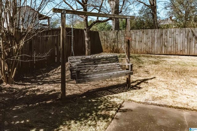 304 CEDAR STREET, Talladega, AL 35160