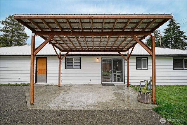 12320 Edgewood Ave SW, Lakewood, WA 98498